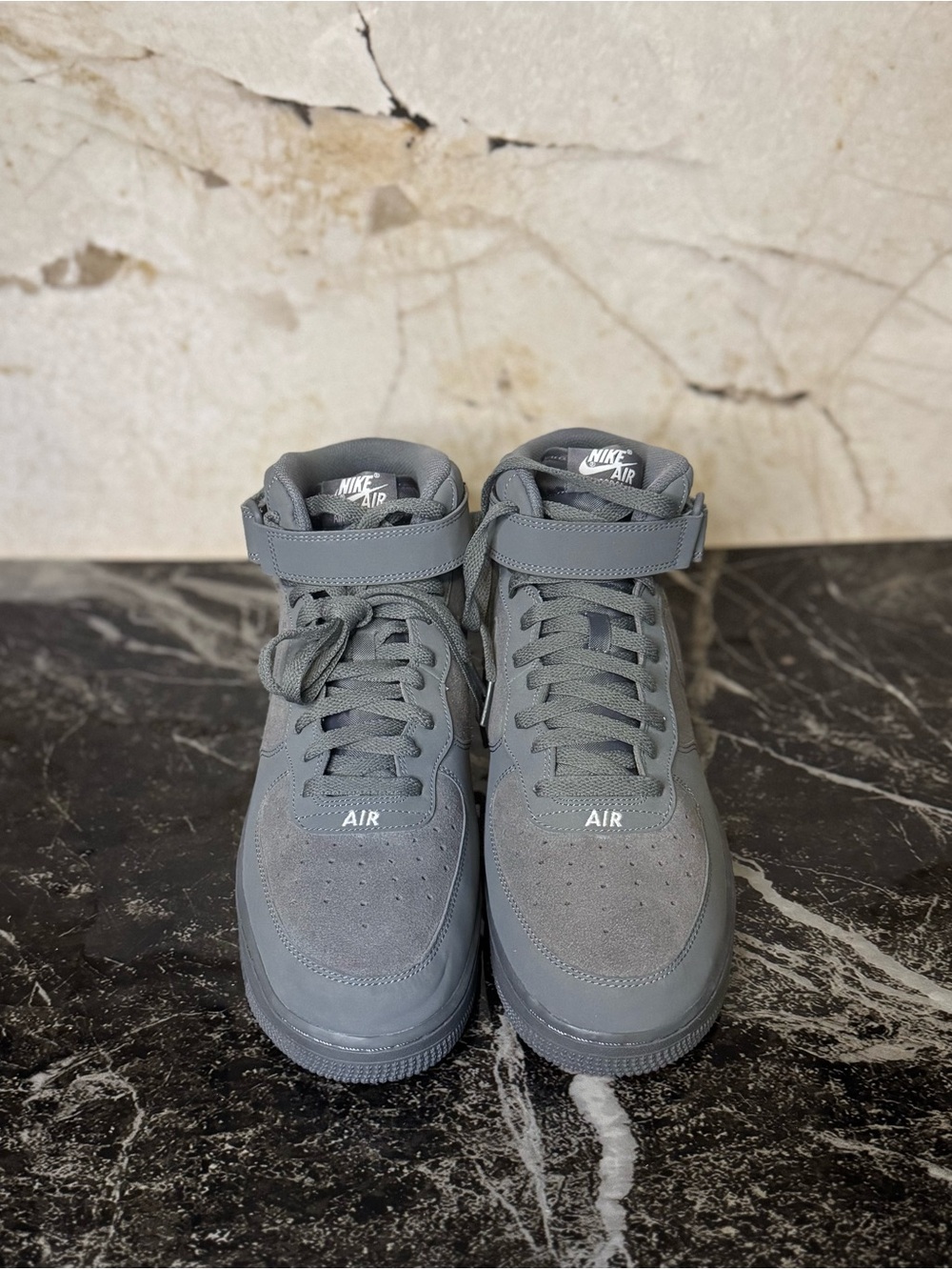 Bruce Kilgore Men’s Nike Airforce 1 Mid 07’ Dark Grey #315123-048 - Picture 5 of 6
